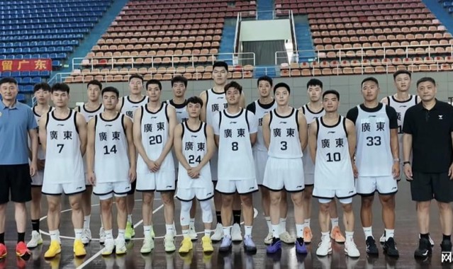 开云APP-赵睿回归，11位国家队选手，广东队最强阵容产生，杜锋崛起